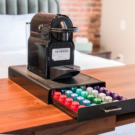 Self Check-In Boutique Hotel - Quartier Latin - Room 201 몬트리올 외부 사진