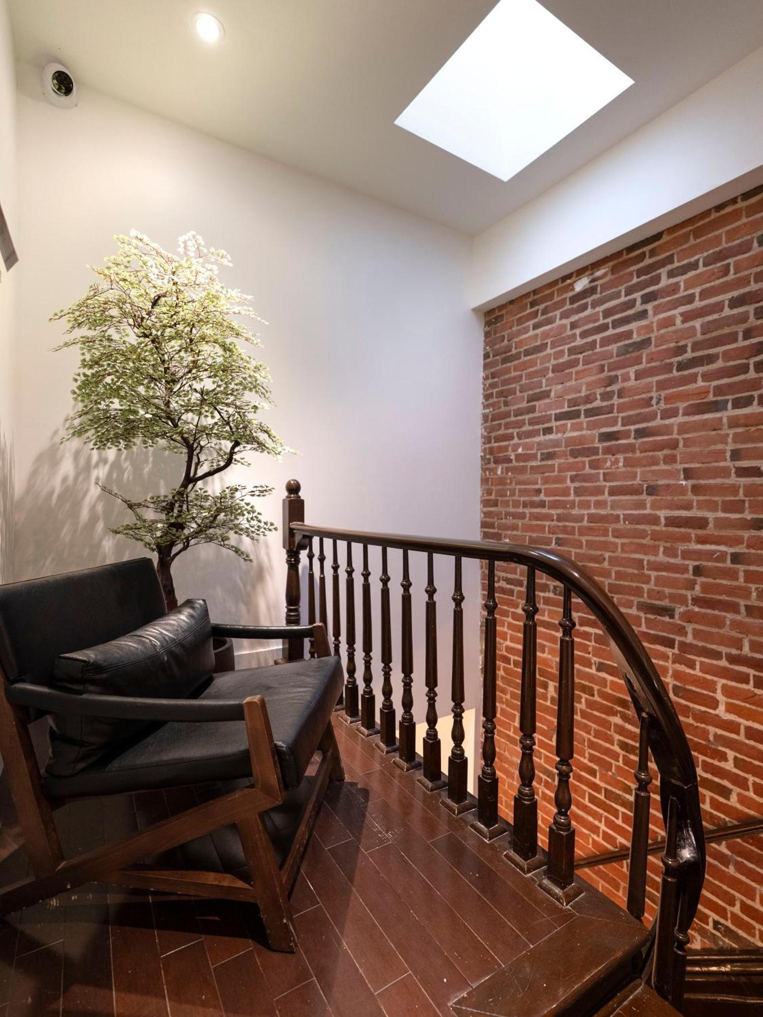 Self Check-In Boutique Hotel - Quartier Latin - Room 201 몬트리올 외부 사진