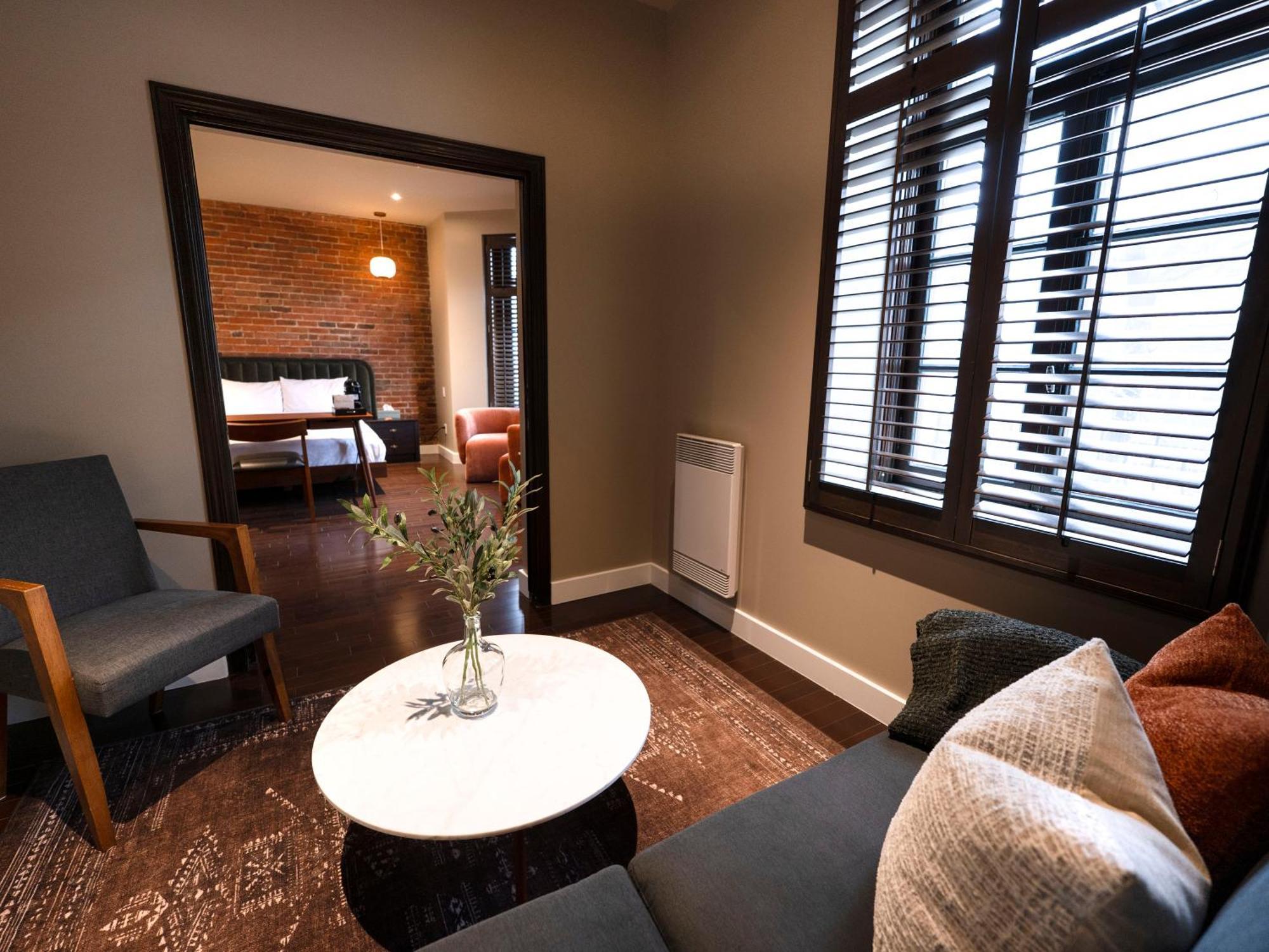 Self Check-In Boutique Hotel - Quartier Latin - Room 201 몬트리올 외부 사진