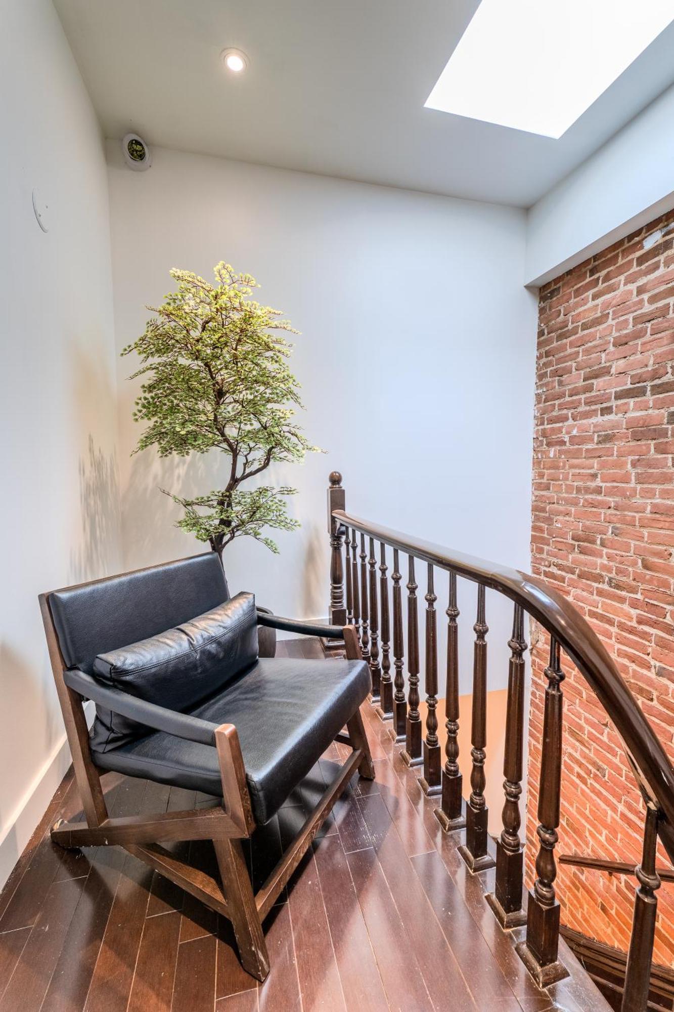 Self Check-In Boutique Hotel - Quartier Latin - Room 201 몬트리올 외부 사진